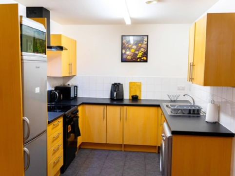 1 Bed Apt Sleeps 2 7 Min Walk to Hackney Station