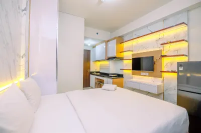 Cozy Stay And New Furnished Studio At Transpark Cibubur Apartment Hotels in Cimanggis