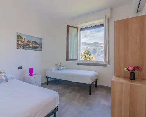 Sweet Caroline in Lierna Hotel a Lierna