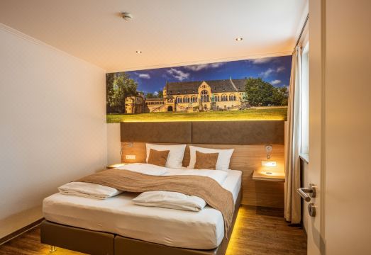 3. 시티-아파트먼트..