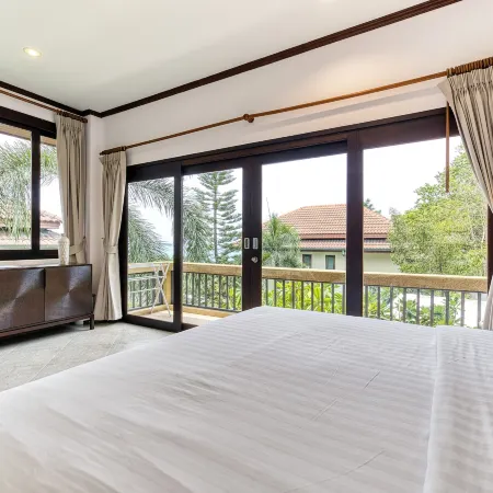 Baan Rawee Villas