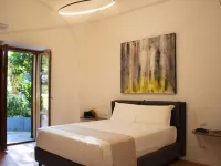 Relais Villa Montedonzelli Hotels near Ospedale Monaldi