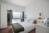 Amazing Sesimbra Duplex by the Beach Hotels near Herdade do Cabeço da Flauta