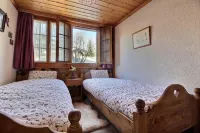 Chalet Soldanella Hotels near Urs von Unger Gallery