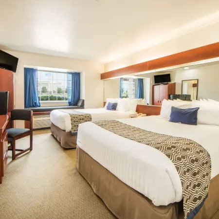 Microtel Inn & Suites by Wyndham Miami