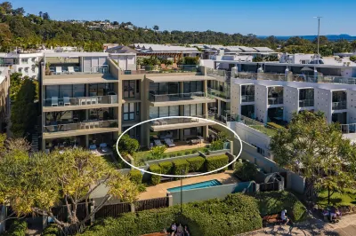 Noosa Court Apartment 03