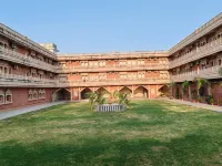 Hotel Rajwada Palace Hotels near Laxmi Temple Orchha