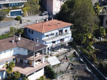 Apartment Celeste Отели рядом с достопримечательностью «Ronco»