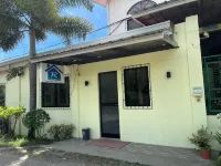 羅亞爾居家住宿加早餐旅館 鄰近Tagbak Bus Terminal的酒店