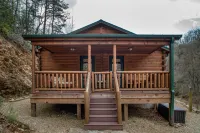 Charming Log Cabin with Fire Pit and Covered Decks - Cozy Mountain Retreat
