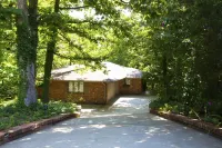 Blue Heron Cove Lakehouse in the Ozarks