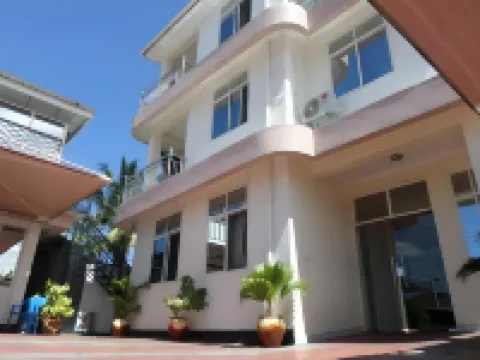 機場中轉山林小屋 酒店