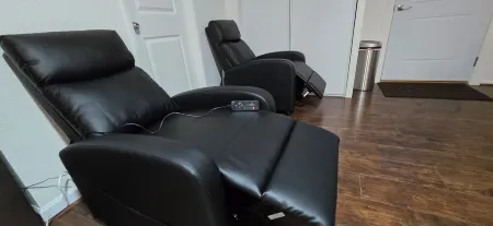 Private Entrance, King Sze Bed,Luxurious Shower Отели рядом с достопримечательностью «Мар Айленд Навал Шипярд»