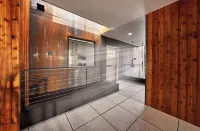 Two-bedroom suite, Mt Hood views, downtown White Salmon, suite 30