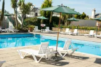 TLH Victoria Hotel - TLH Leisure, Entertainment and Spa Resort - Pools