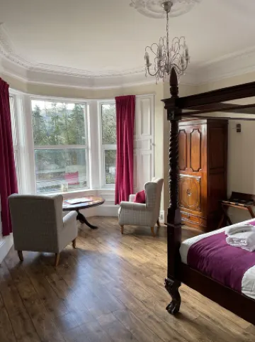 The Claymore Guest House and Apartments