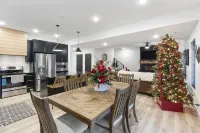 Rocky Shores Retreat - Indoor Pool Open