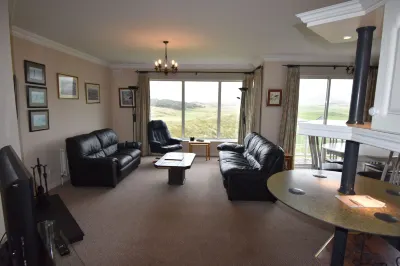 The Links Apartment Self Catering Hotels in 