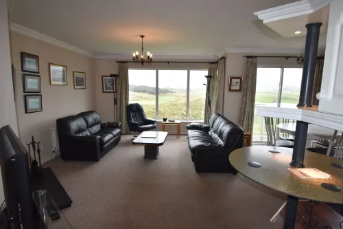 The Links Apartment Self Catering Hotels in Portrush