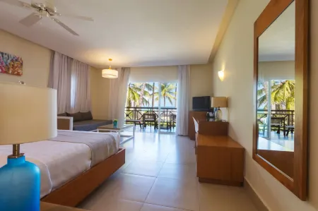 Vista Sol Punta Cana Beach Resort & Spa - All Inclusive Отели в г. Баваро