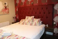 The Griffin Inn Hotels in Knowsley
