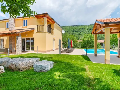 Holiday Home in Buzet with Terrace
