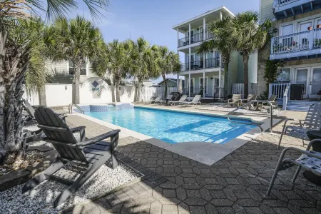 Sunnyside up by Panhandle Getaways