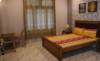 Rmasaa Hotel & Restaurant