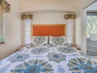 Strawhouse Resorts Hotels in Trinity County