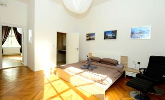 Galeria Rooms