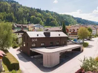 Premium Holiday Apartment With Balcony and Sauna