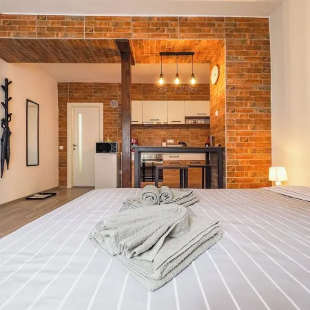 Ben Apartments