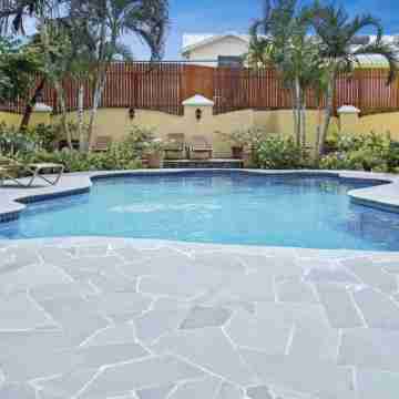 Waterfront Townhouse - Harbour 17 3 Bedroom Townhouse by RedAwning Fitness & Recreational Facilities