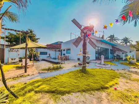 Jeju Beach Front Villa Отели рядом с достопримечательностью «Cửa hàng phụ kiện thời trang BG»