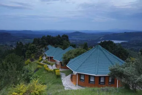 Top of the World Lodges Fort Portal