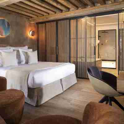 Hôtel Saint-Delis - Avec Hammam en chambre - La Maison du Peintre Rooms