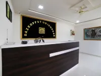 デイズ オフ スタジオ ハウス ブジのホテル