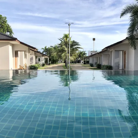 Akard Private Villas Sattahip