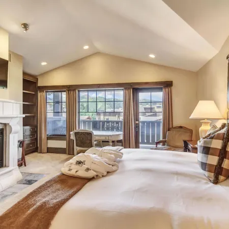 The Chateaux Deer Valley