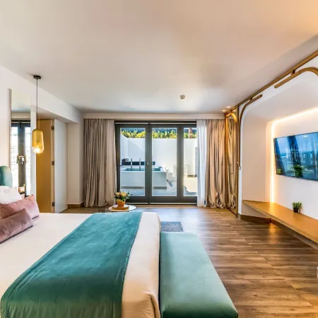 Cresanto Luxury Suites