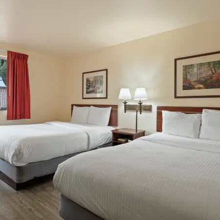 Quincy Inn and Suites