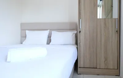 Modern and Homey 2Br at Puncak Kertajaya Apartment Hotell i Keputih