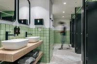 Colo Colo Hostel - Single Private Beds