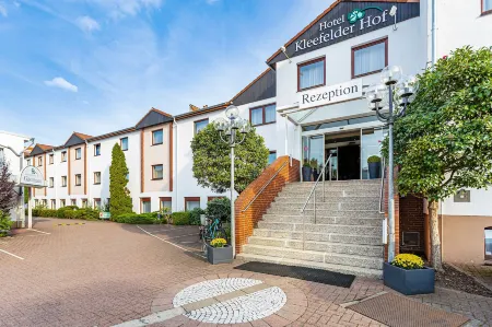 Kleefelder Hof Отели рядом с достопримечательностью «Ярмарочная площадь Ганновера»