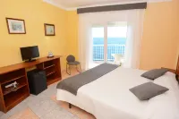 Rallye Hotel Hôtels à : L' Escala