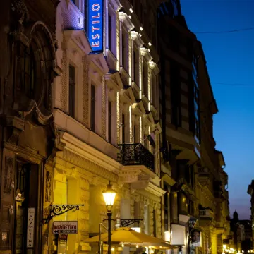 Estilo Hotel by Mellow Mood Hotels Отели рядом с достопримечательностью «Мост Эржебет»