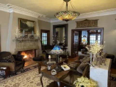 The Inn on Knowles Hill Bed & Breakfast Hotel