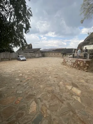 Katurum Kidepo Lodge - bar