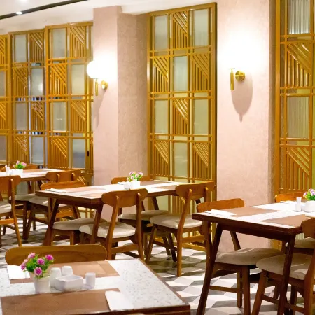 Portola Arabia Hotel