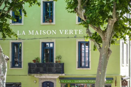 La Maison Verte Sete Отели в г. Сет